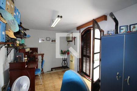 Casa de condomínio à venda com 480m², 4 quartos e 3 vagasQuarto 2 - Escritório