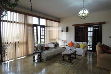 Sala de casa de condomínio à venda com 4 quartos, 480m² em Freguesia, Rio de Janeiro