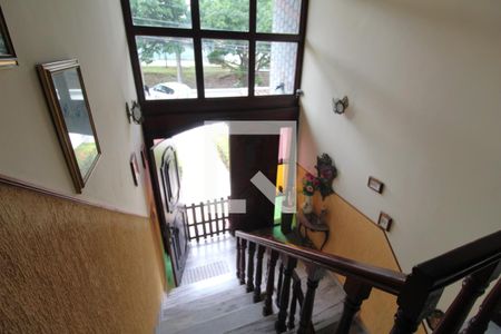 Casa de condomínio à venda com 480m², 4 quartos e 3 vagasEntrada