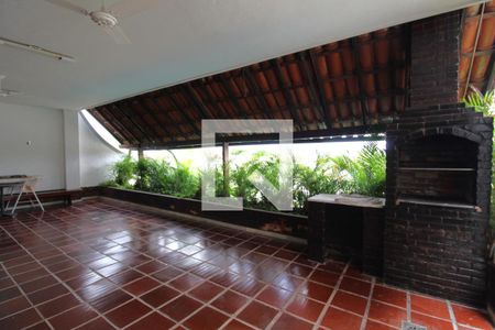 Casa de condomínio à venda com 480m², 4 quartos e 3 vagasChurrasqueira