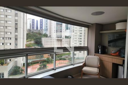 Varanda de apartamento à venda com 3 quartos, 104m² em Vila da Serra, Nova Lima