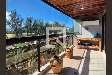 Apartamento à venda com 288m², 3 quartos e 3 vagasVaranda da Sala