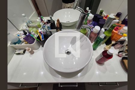 Apartamento à venda com 288m², 3 quartos e 3 vagasBanheiro Quarto 3