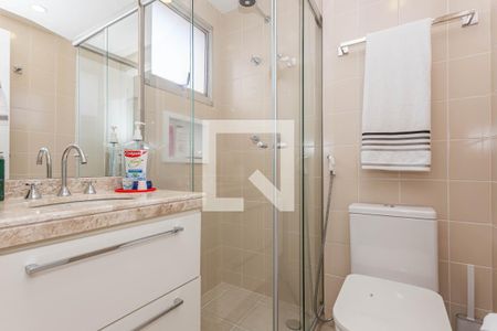 Banheiro de apartamento para alugar com 2 quartos, 66m² em Aclimação, São Paulo