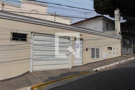 Casa à venda com 62m², 2 quartos e 2 vagasFachada