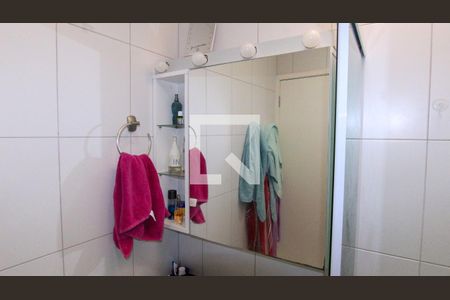 Casa à venda com 62m², 2 quartos e 2 vagasBanheiro 2