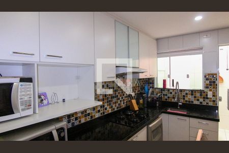 Casa à venda com 62m², 2 quartos e 2 vagasCozinha