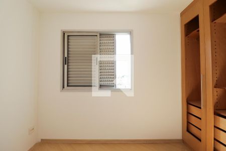 Quarto 1 de apartamento para alugar com 2 quartos, 56m² em Vila Isolina Mazzei, São Paulo