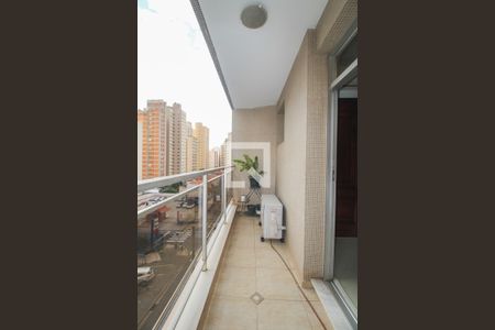 Varanda da Sala de apartamento à venda com 3 quartos, 140m² em Centro, Campinas
