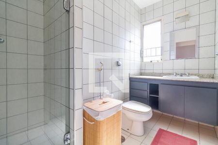 Apartamento para alugar com 105m², 2 quartos e 1 vagaBanheiro da Suíte
