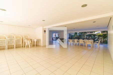 Apartamento para alugar com 105m², 2 quartos e 1 vagaÁrea comum - Salão de festas