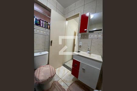 Casa à venda com 110m², 3 quartos e 1 vaga Casa à venda com 110m², 3 quartos e 1 vagaBanheiro Quarto 1