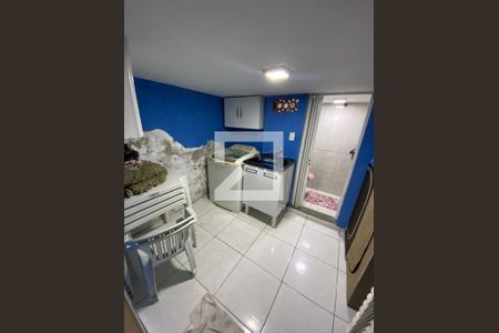 Casa à venda com 110m², 3 quartos e 1 vaga Casa à venda com 110m², 3 quartos e 1 vagaÁrea de serviço