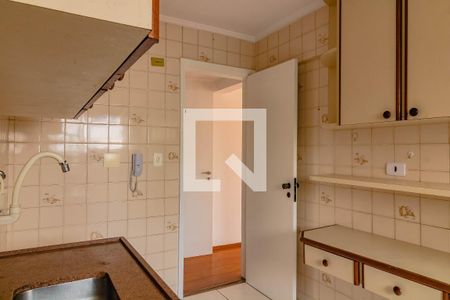 Apartamento para alugar com 69m², 2 quartos e 1 vagaCozinha