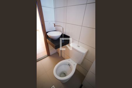 Banheiro de apartamento para alugar com 2 quartos, 42m² em Juliana, Belo Horizonte