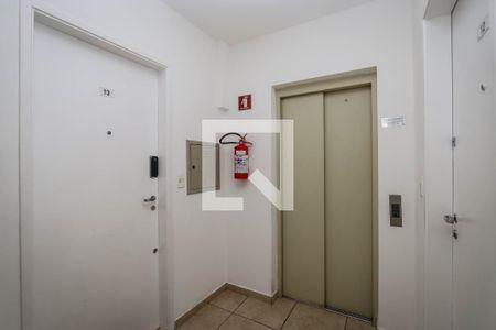 Apartamento à venda com 52m², 2 quartos e 1 vagaHall Social