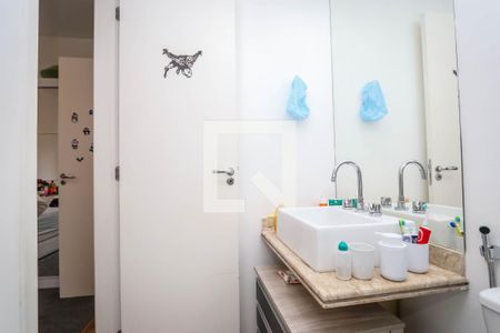 Apartamento à venda com 38m², 2 quartos e 2 vagasBanheiro da Suite 2