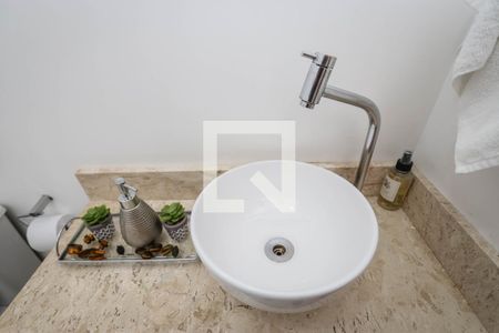 Apartamento à venda com 38m², 2 quartos e 2 vagasBanheiro 