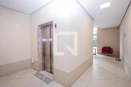 Apartamento à venda com 38m², 2 quartos e 2 vagasHall de Entrada