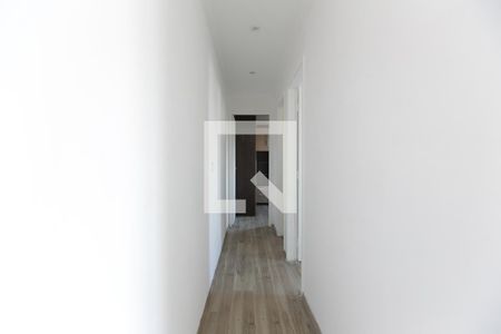 Corredor  de apartamento para alugar com 2 quartos, 700m² em Vila Nova Curuçá, São Paulo