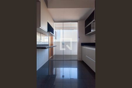 Apartamento para alugar com 96m², 3 quartos e 2 vagasCozinha