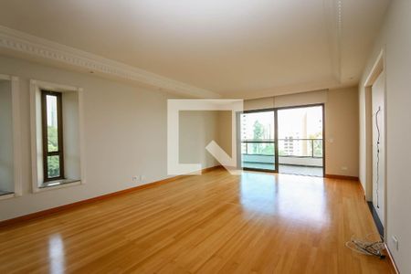 Sala de apartamento para alugar com 4 quartos, 247m² em Vila Suzana, São Paulo