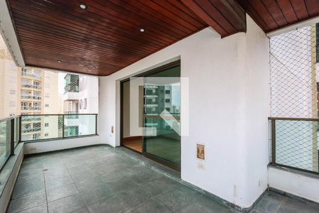 Varanda de apartamento para alugar com 4 quartos, 247m² em Vila Suzana, São Paulo