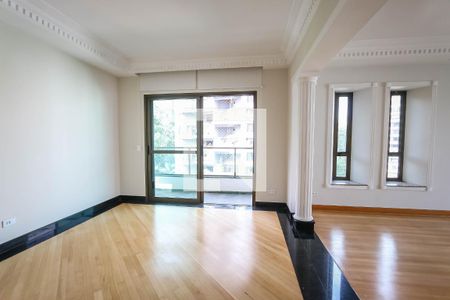 Sala 2 de apartamento para alugar com 4 quartos, 247m² em Vila Suzana, São Paulo