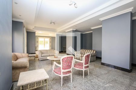 Apartamento à venda com 247m², 4 quartos e 4 vagasÁrea comum - Salão de festas