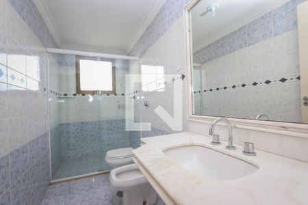 Apartamento à venda com 247m², 4 quartos e 4 vagasBanheiro da Suite