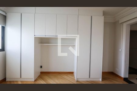 Apartamento à venda com 247m², 4 quartos e 4 vagasQuarto 4