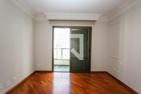 Apartamento à venda com 247m², 4 quartos e 4 vagasSuite 3