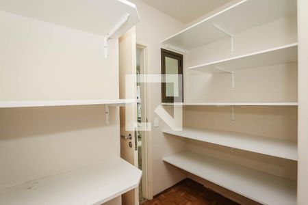 Apartamento à venda com 247m², 4 quartos e 4 vagasQuarto de Serviço