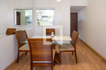 Sala de apartamento para alugar com 2 quartos, 65m² em Barra da Tijuca, Rio de Janeiro