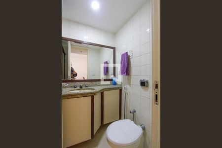 Apartamento para alugar com 65m², 2 quartos e 1 vagaBanheiro  