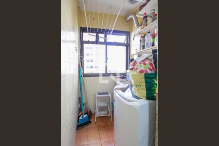 Apartamento para alugar com 65m², 2 quartos e 1 vagaÁrea de Serviço