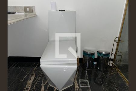 Apartamento para alugar com 130m², 2 quartos e 2 vagas Apartamento para alugar com 130m², 2 quartos e 2 vagasBanheiro