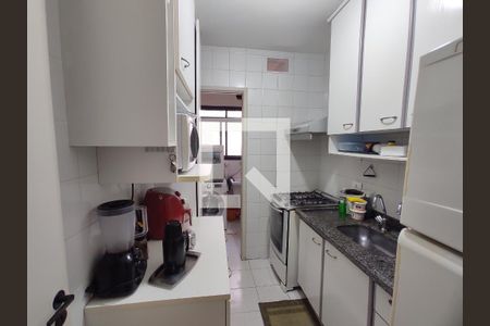 Cozinha de apartamento à venda com 2 quartos, 57m² em Pompeia, São Paulo