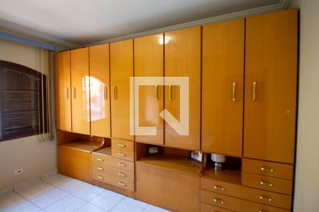 Casa à venda com 369m², 5 quartos e 3 vagasQuarto 3