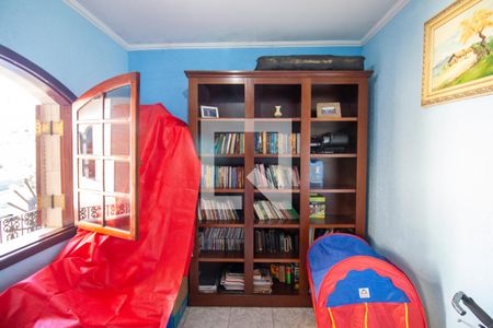 Casa à venda com 369m², 5 quartos e 3 vagasQuarto 4