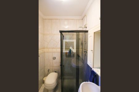 Casa à venda com 369m², 5 quartos e 3 vagasBanheiro 1