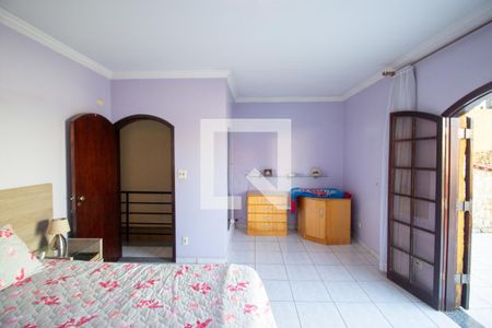 Quarto 1 / Suíte de casa à venda com 5 quartos, 369m² em Conjunto Habitacional A. E. Carvalho, São Paulo
