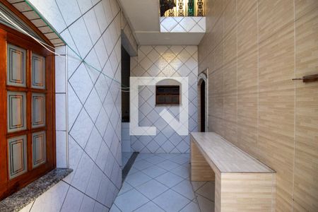 Casa à venda com 369m², 5 quartos e 3 vagasQuintal