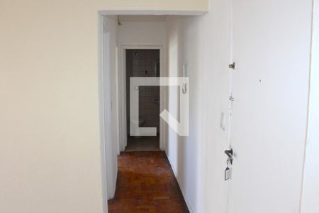 Corredor de apartamento para alugar com 1 quarto, 45m² em Barra Funda, São Paulo