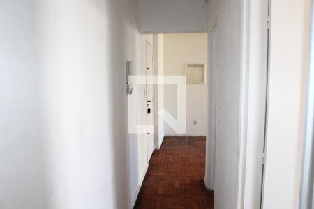 Corredor de apartamento para alugar com 1 quarto, 45m² em Barra Funda, São Paulo
