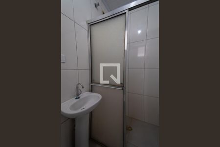 Casa para alugar com 50m², 1 quarto e 1 vaga Casa para alugar com 50m², 1 quarto e 1 vagaBanheiro