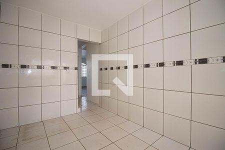Sala 2 de casa para alugar com 5 quartos, 400m² em Qno 16, Brasília