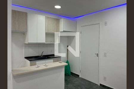 Sala/Cozinha de apartamento para alugar com 2 quartos, 37m² em Água Branca, São Paulo