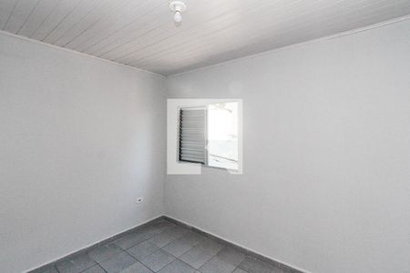 Quarto de casa para alugar com 1 quarto, 68m² em Jardim Iva, São Paulo