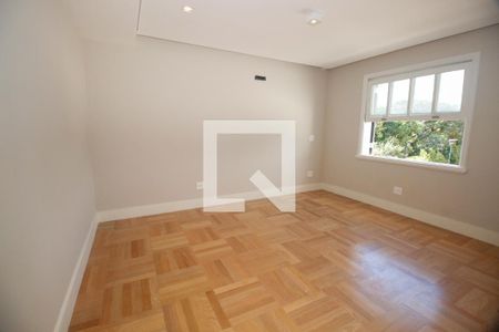 Casa à venda com 420m², 4 quartos e 4 vagasSuíte 1